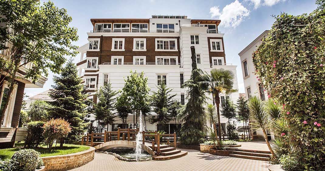 Prestige Hotel Tirana Exterior photo